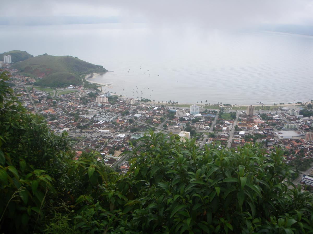 Paraiso Aconchegante Casa Espacosa E Muito Verde Карагуататуба Екстер'єр фото