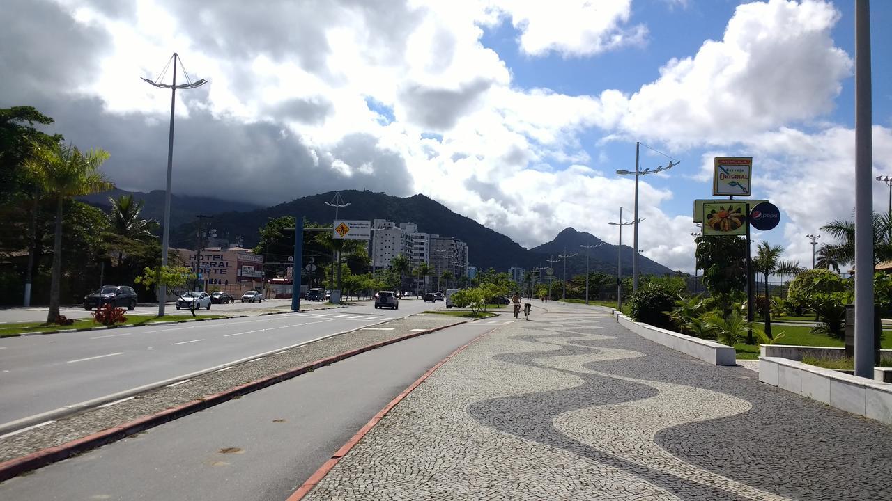 Paraiso Aconchegante Casa Espacosa E Muito Verde Карагуататуба Екстер'єр фото